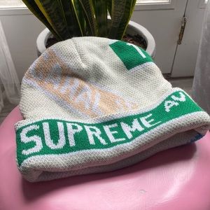 Supreme Street Signs Beanie